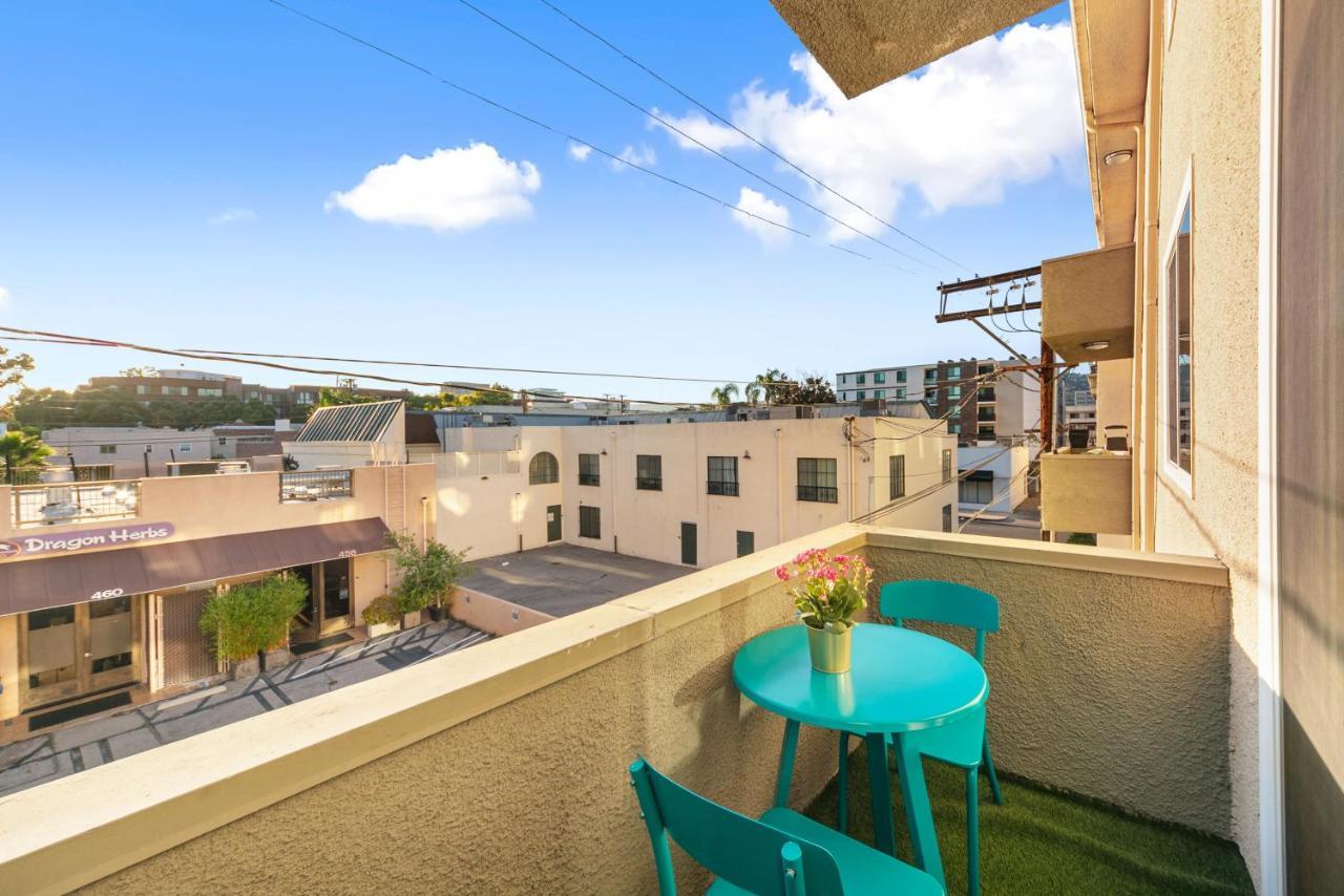 Beverly Hills Chic 2 Bed 2Bath With Patio And Parking 309 Los Angeles Bagian luar foto